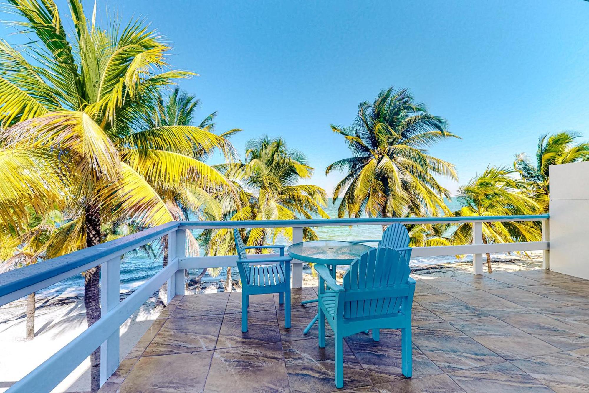 Beachside Villas Gold Standard Certified Placencia Номер фото