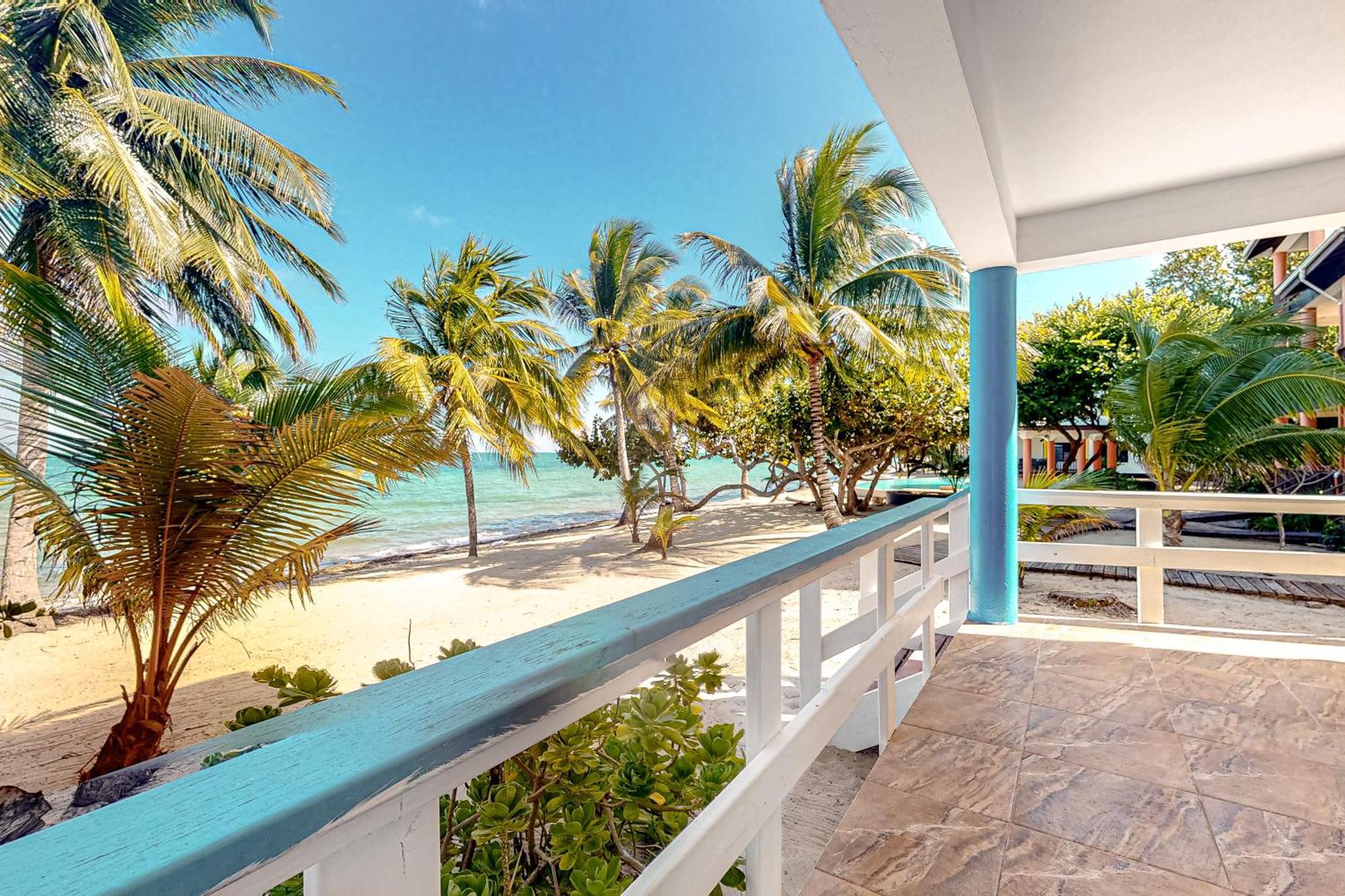Beachside Villas Gold Standard Certified Placencia Номер фото