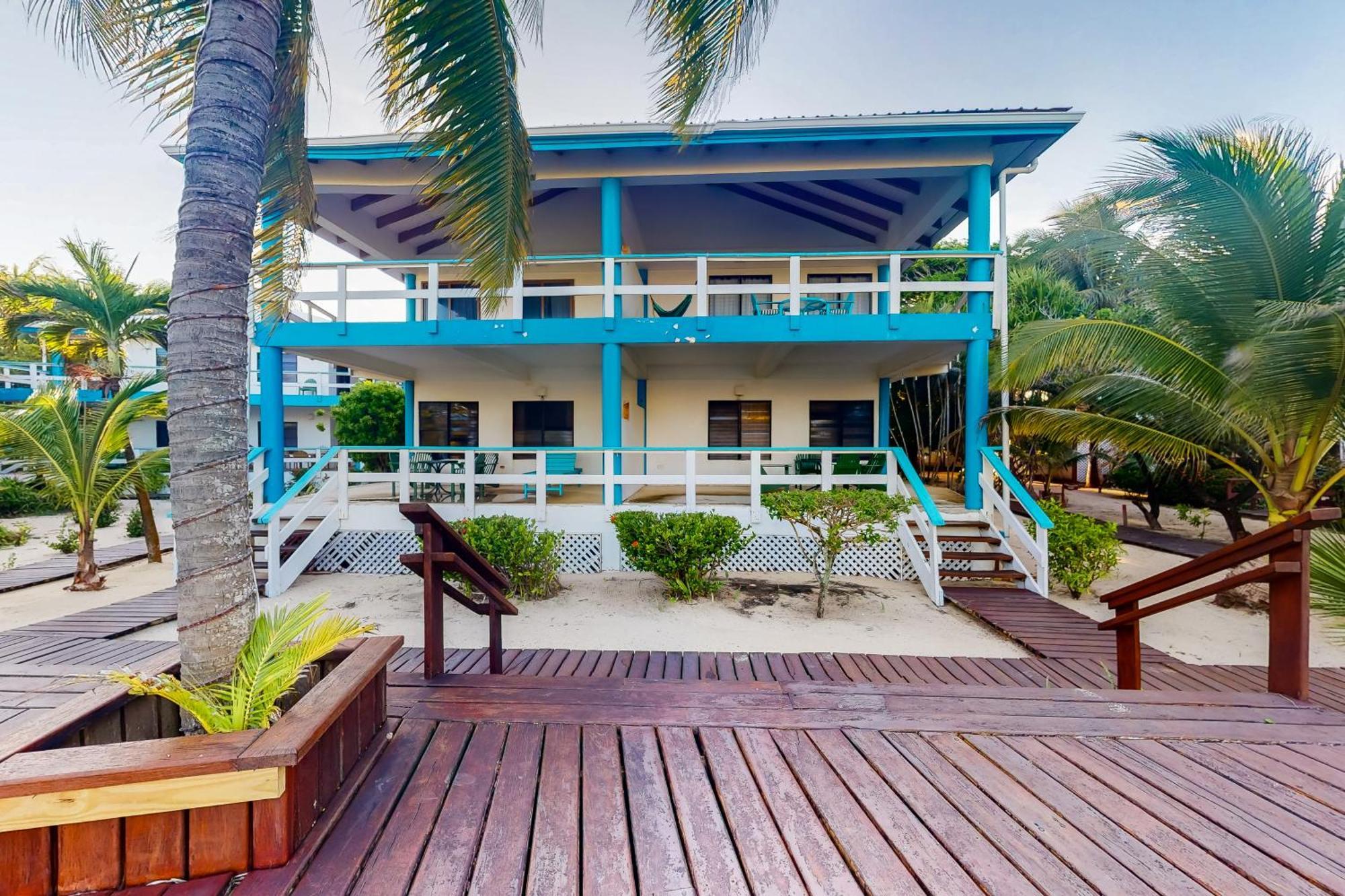 Beachside Villas Gold Standard Certified Placencia Номер фото